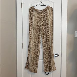 Snake print chiffon palazzo pants (PLT) SIZE US 10